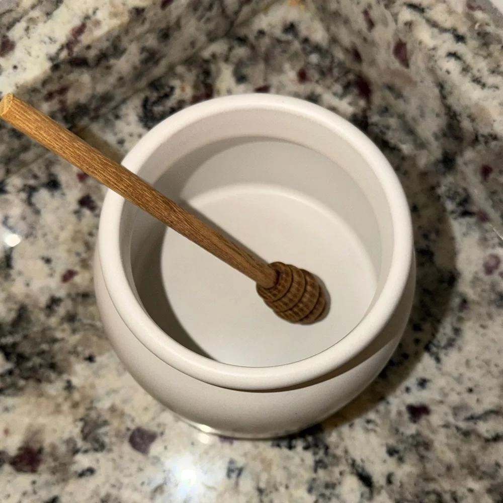 Hearth & Hand cream ceramic