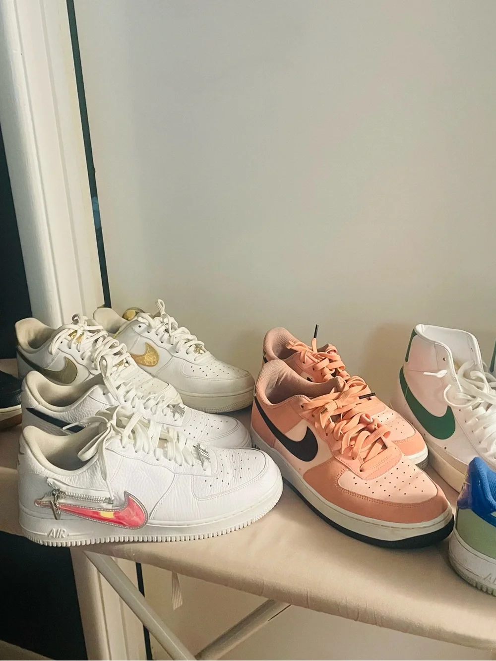 Nike men sneakers