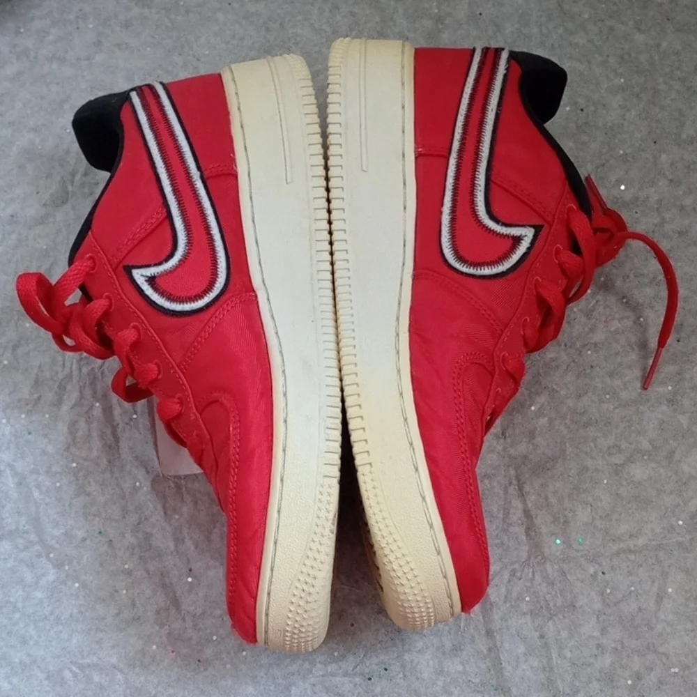 Nike vibrant red