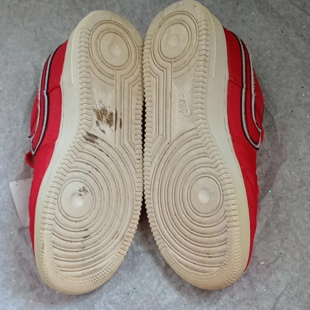 Nike vibrant red