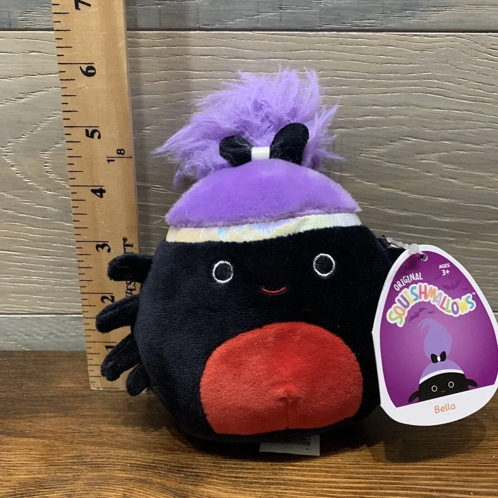 Squishmallows halloween bella