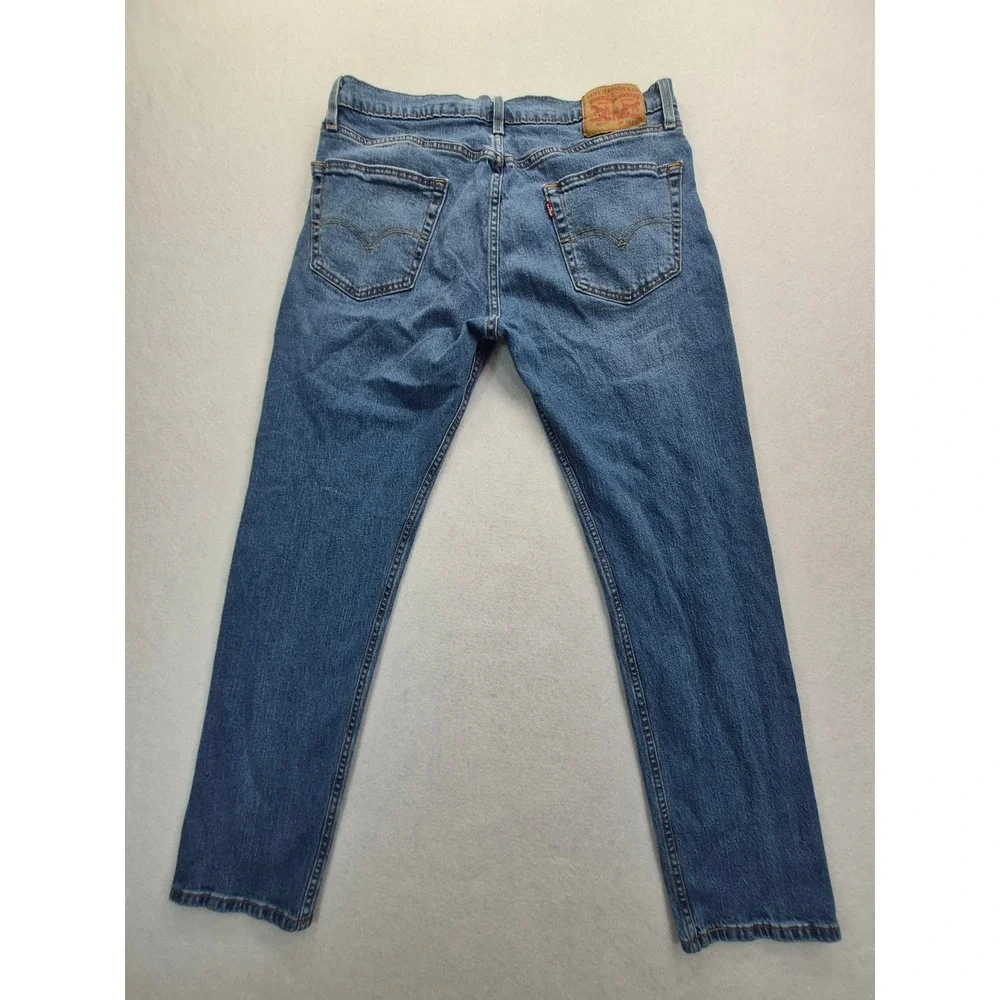 Levis style levi
