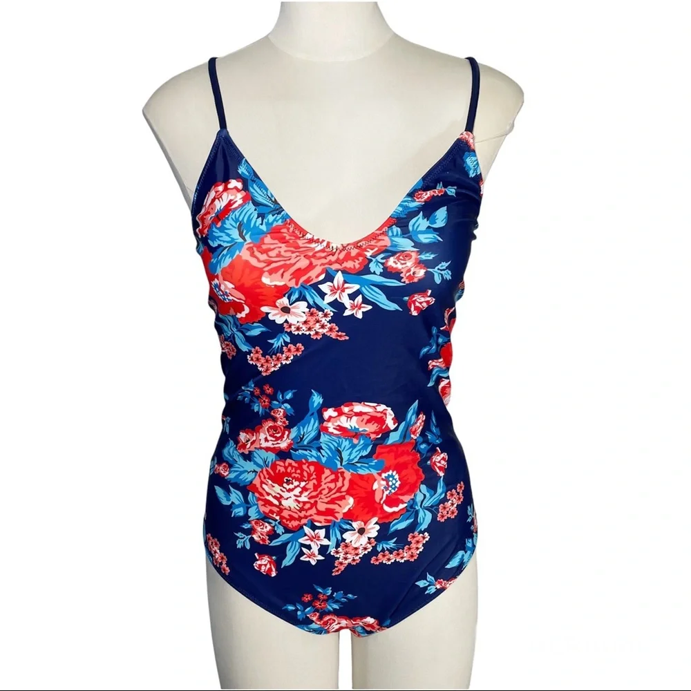 Ekouaer  Blue‎ Floral Crossback Swimsuit