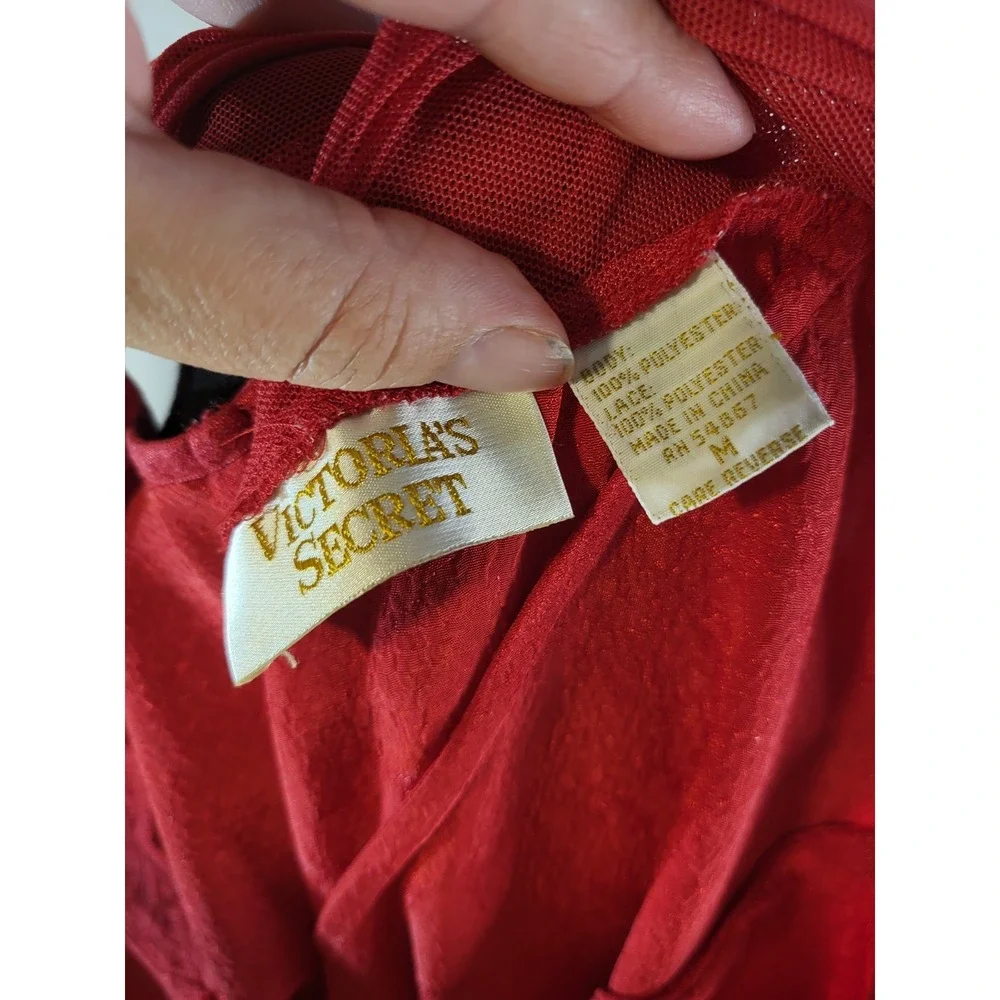 Victorias Secret chest 19