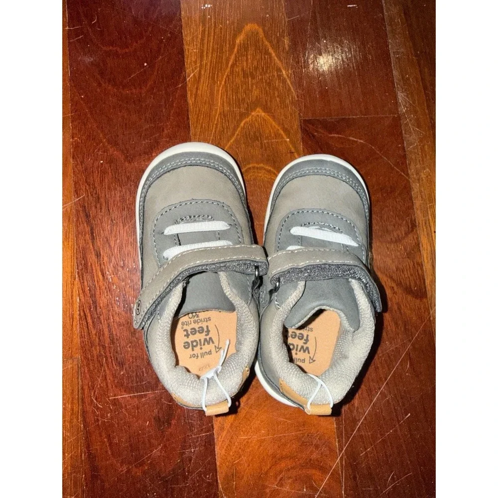 Stride Rite 360 Nick Boys Grey Sneakers Wide Fit Shoes Size 6M