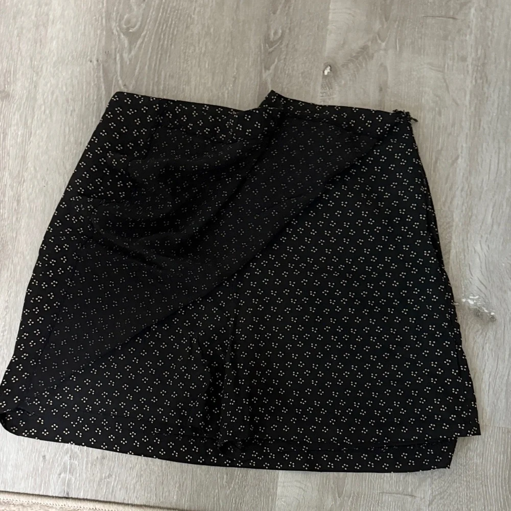 Merona elegant black