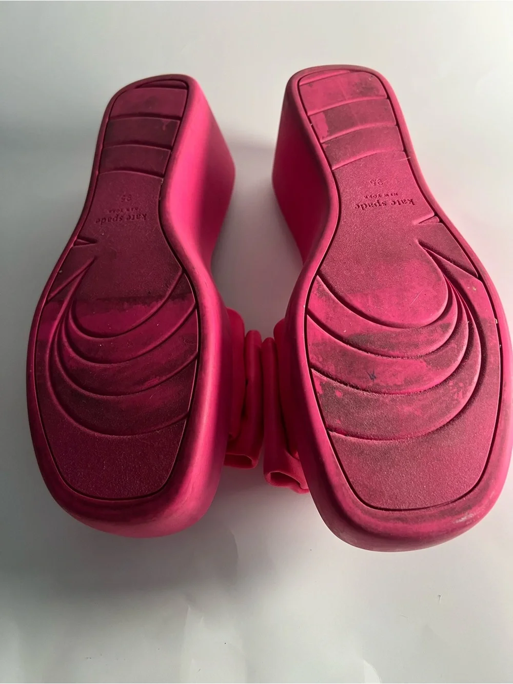 kate spade bright slide