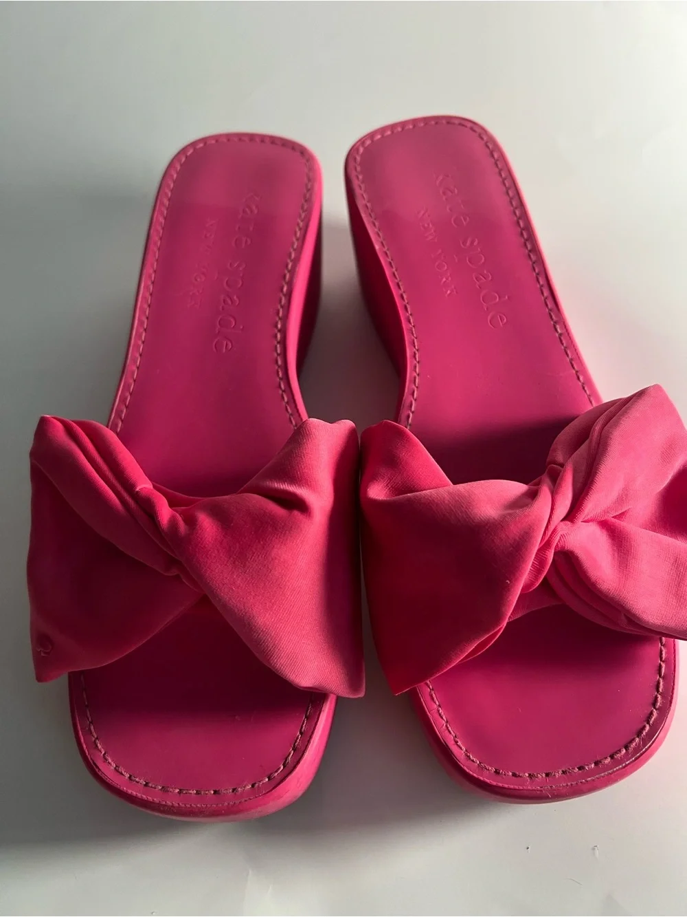 kate spade bright slide