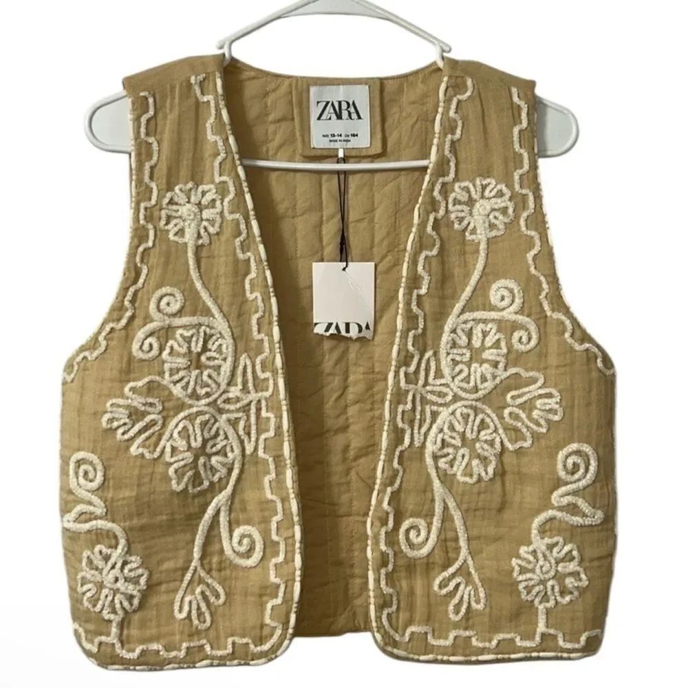 Zara Light Beige Embroidered Girls Cotton Blend Vest(Size 13-14)