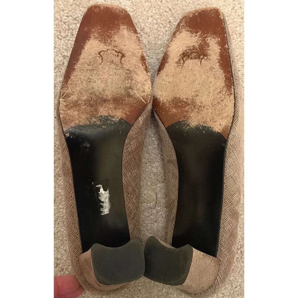 Stuart Weitzman elegant lasting