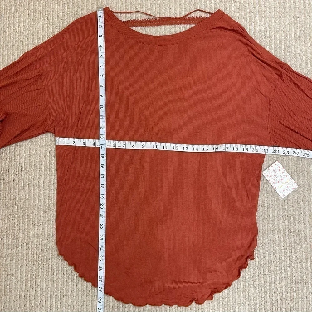 Free People pullover small