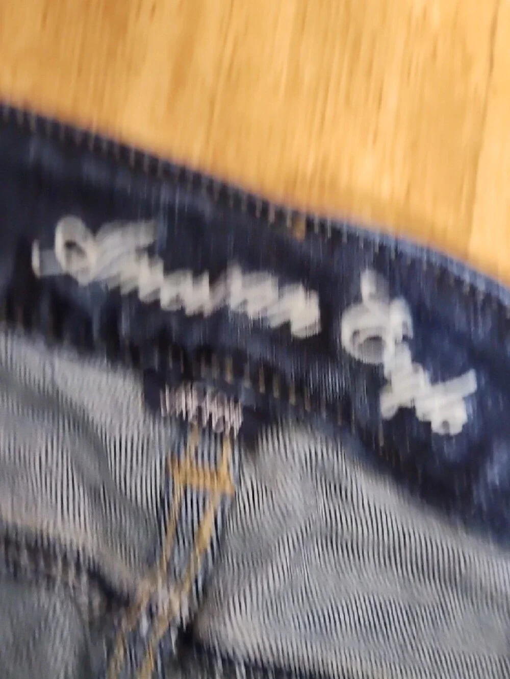 American Eagle Outfitters 2012 make