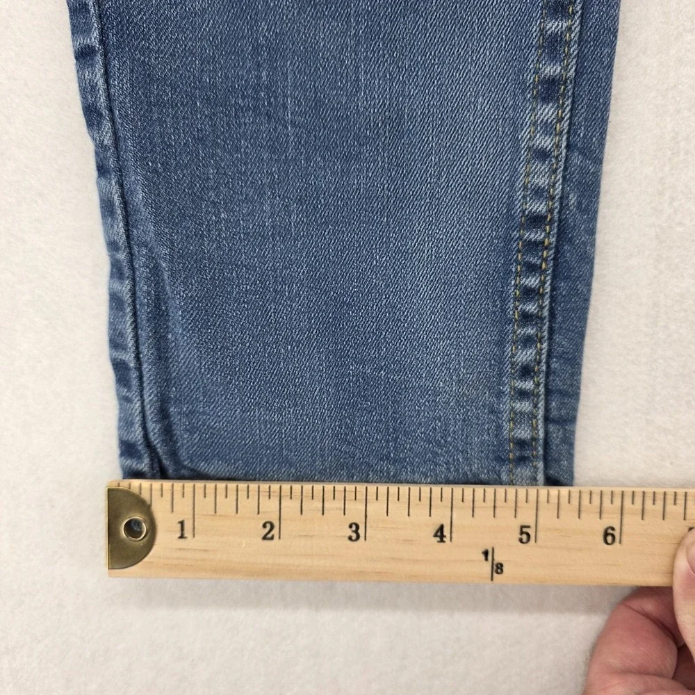 Levis levi’s 502