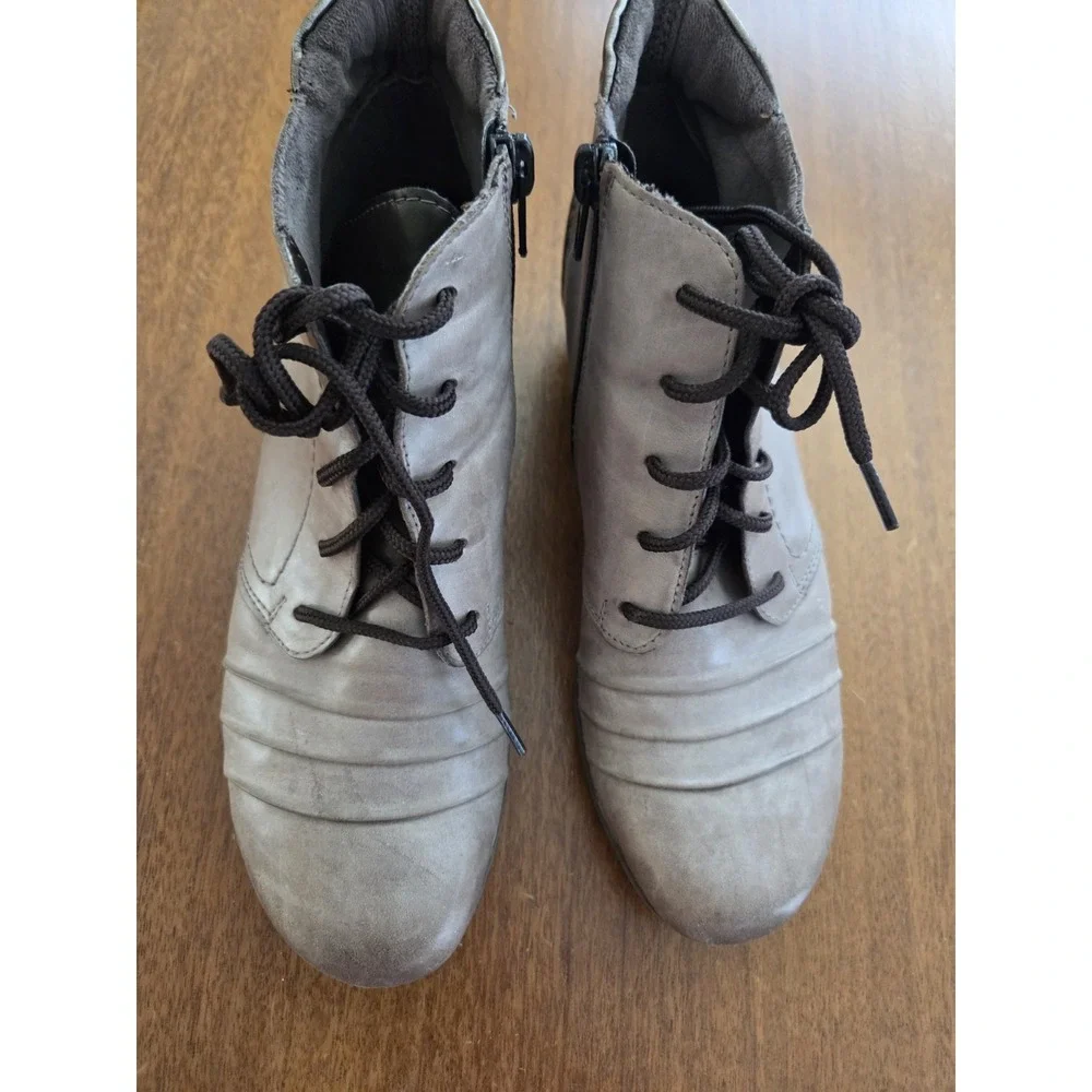 Remonte good preowned