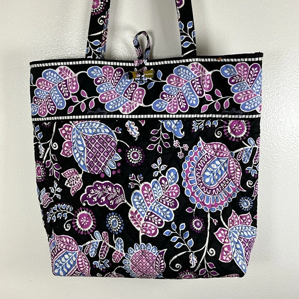 Vera Bradley Black‎ Floral Tote Handbag Checkered Inside Floral Toggle Closure