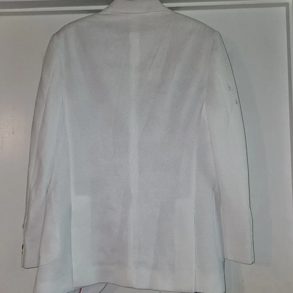 Tailored Recreation Premium cream fully