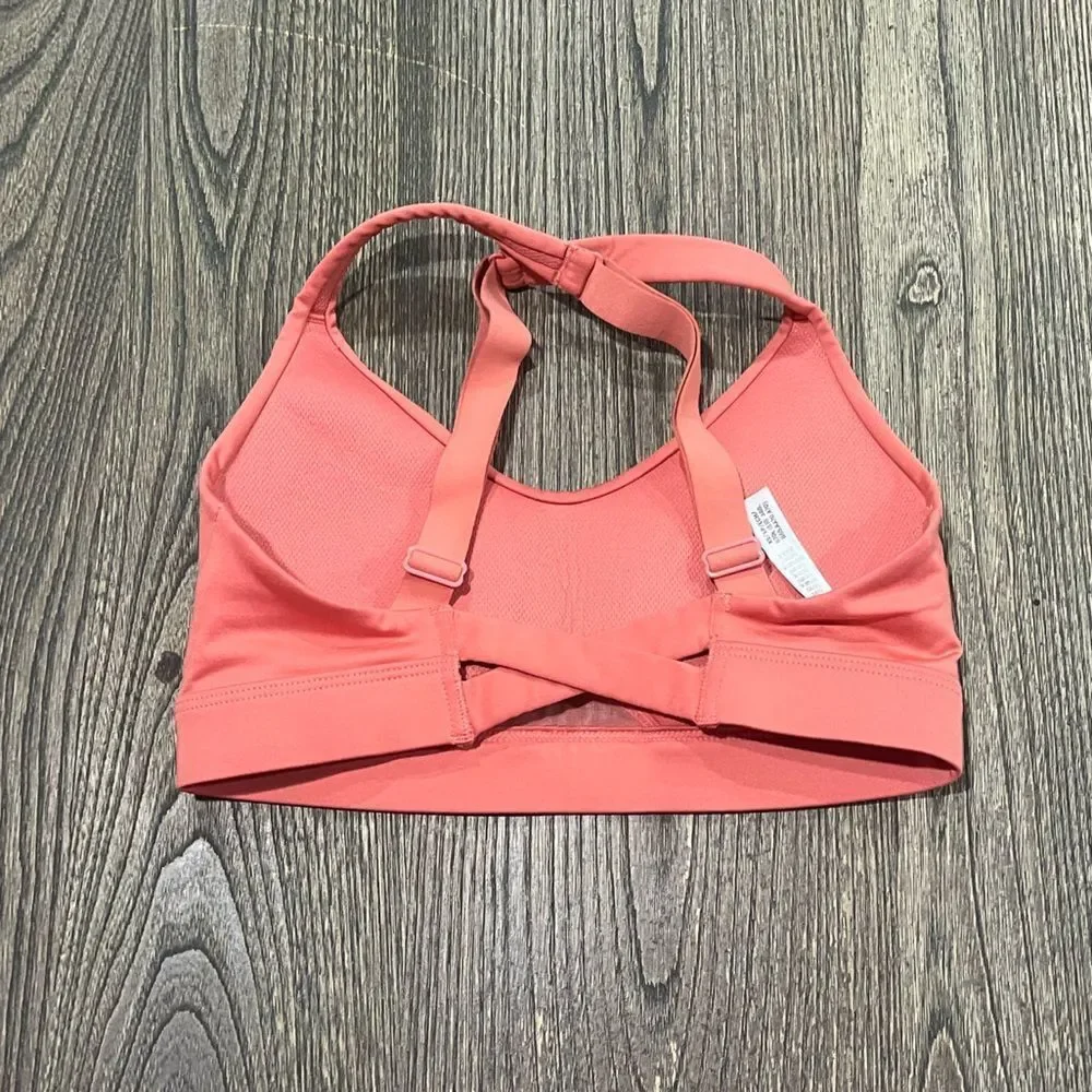 Victorias Secret details padded