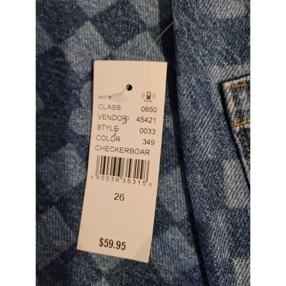 PacSun add touch