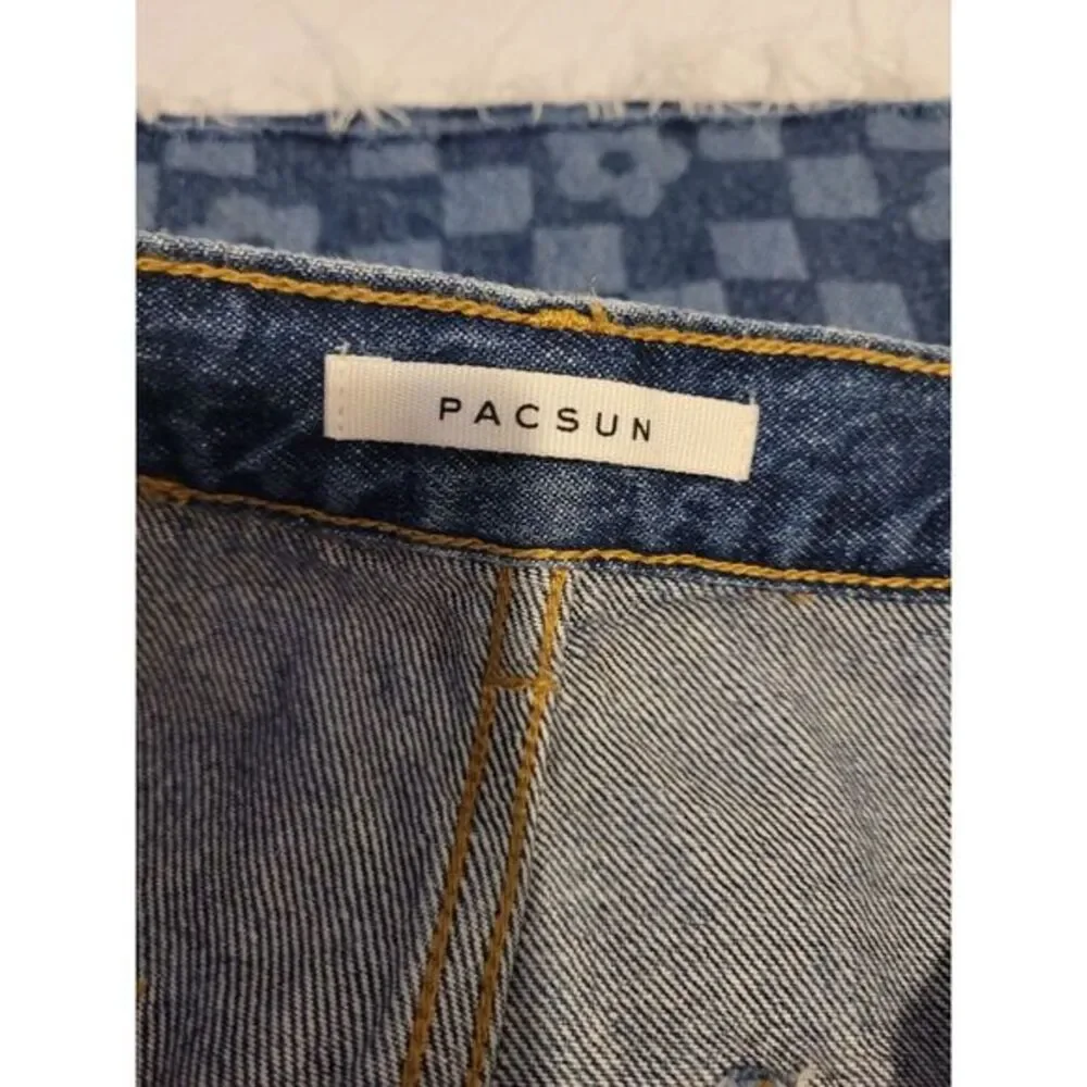 PacSun add touch