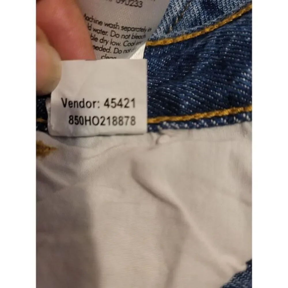 PacSun add touch