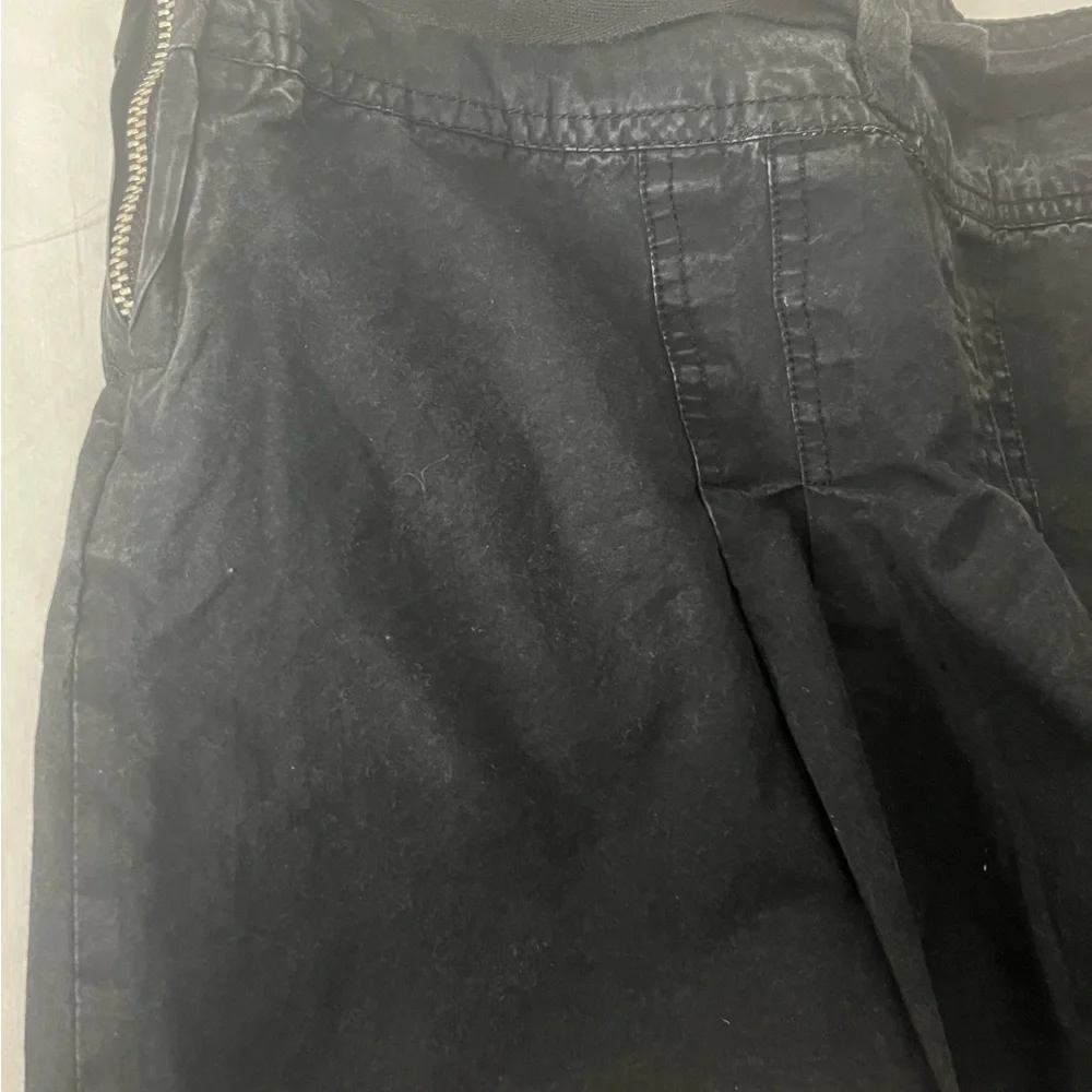 Sugar and Simmer trendy black