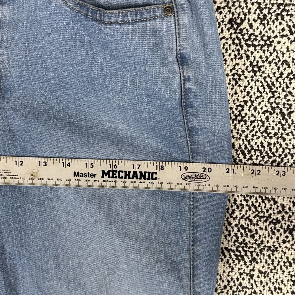 Wrangler aura blue