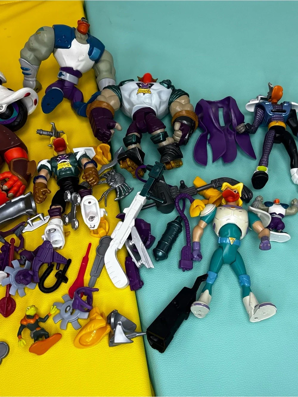 Mighty Ducks Vintage 1996 Mattel Action Figures‎ and Accessories Large Lot