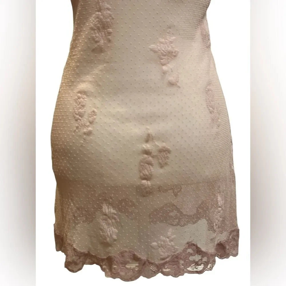 Fredericks of Hollywood frederick appliqué