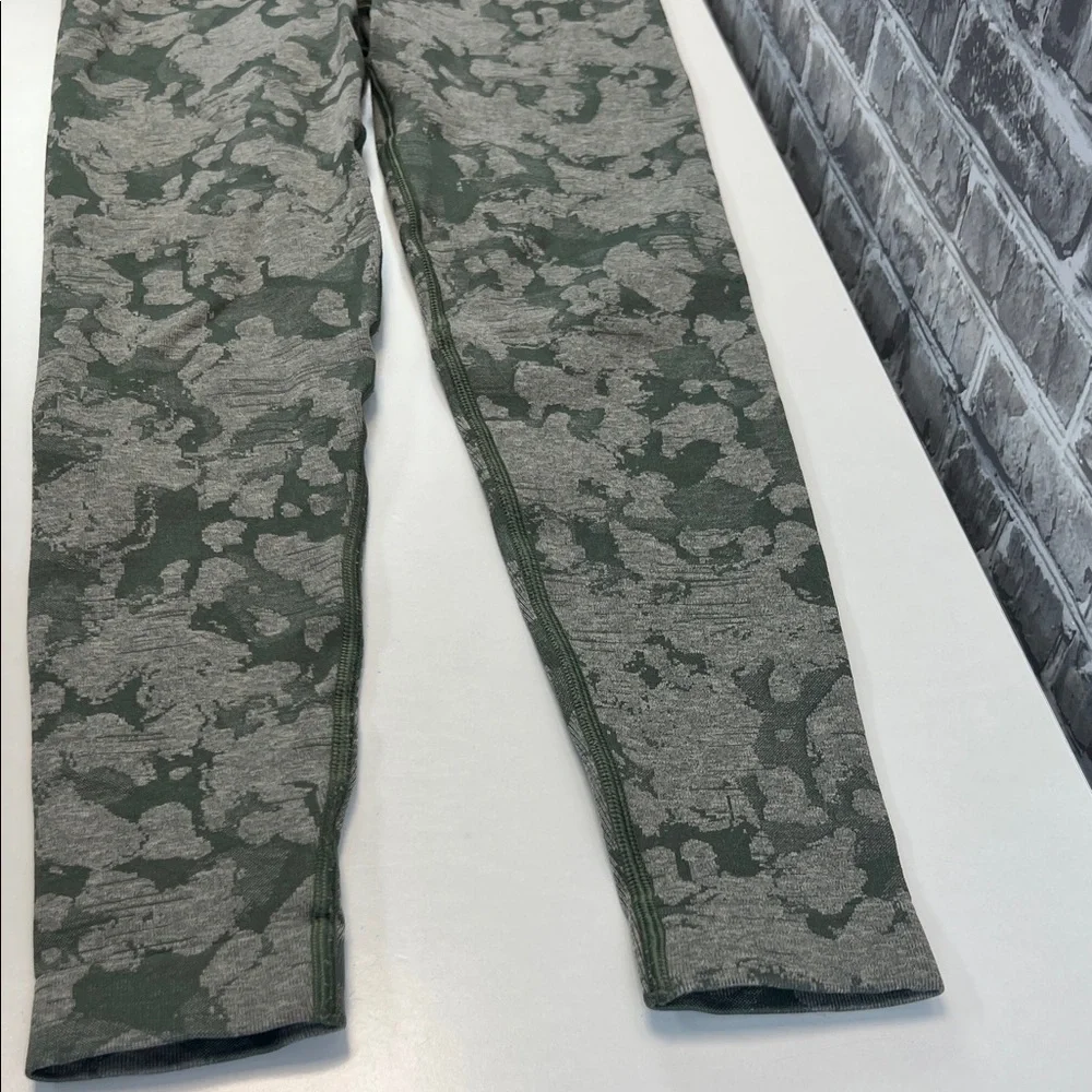 GYMSHARK Camouflage‎ Leggings