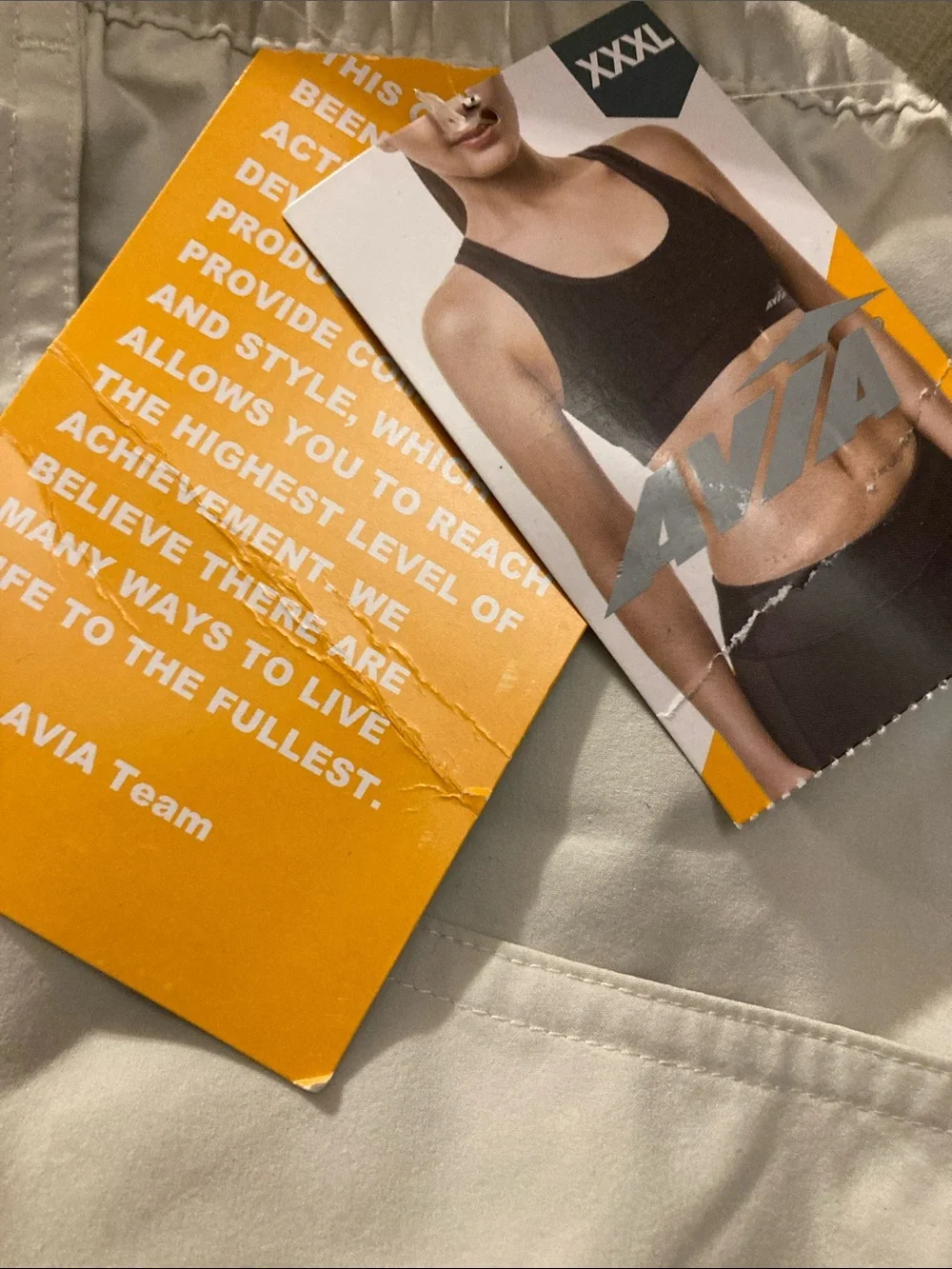 Avia casual cargo