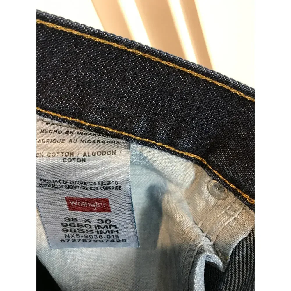 Wrangler dark denim leg