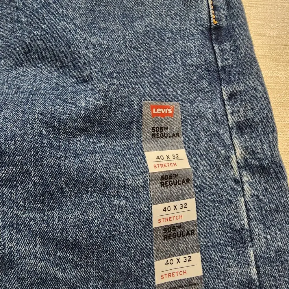 Levis new tags