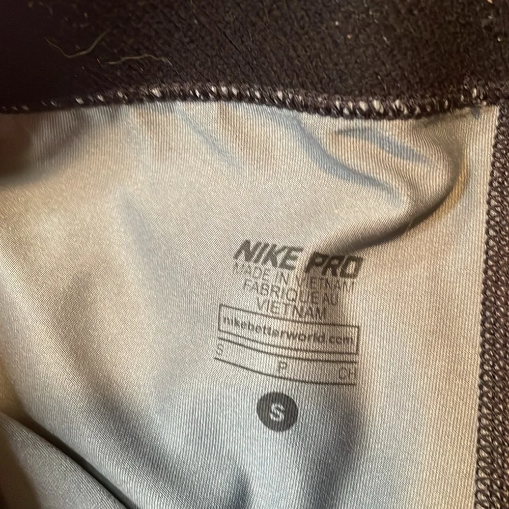Nike pro gray