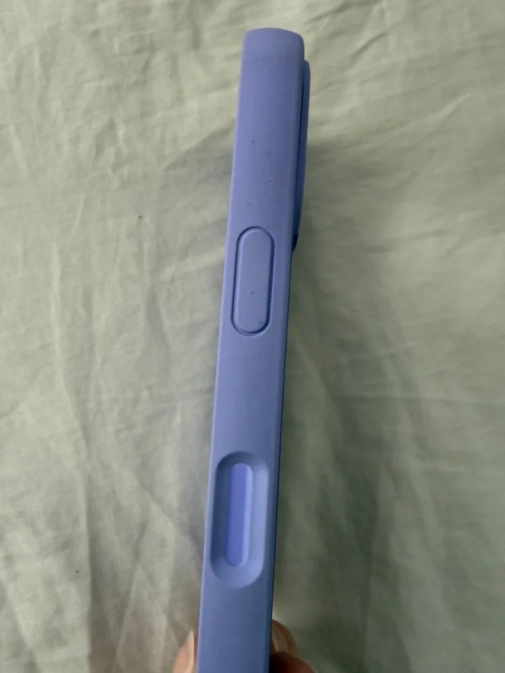 Pela phone great compostable