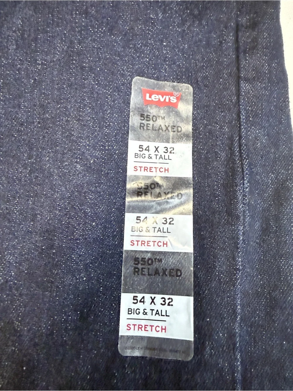 Levi's Men's Dark Blue Relaxed Fit Denim Jeans