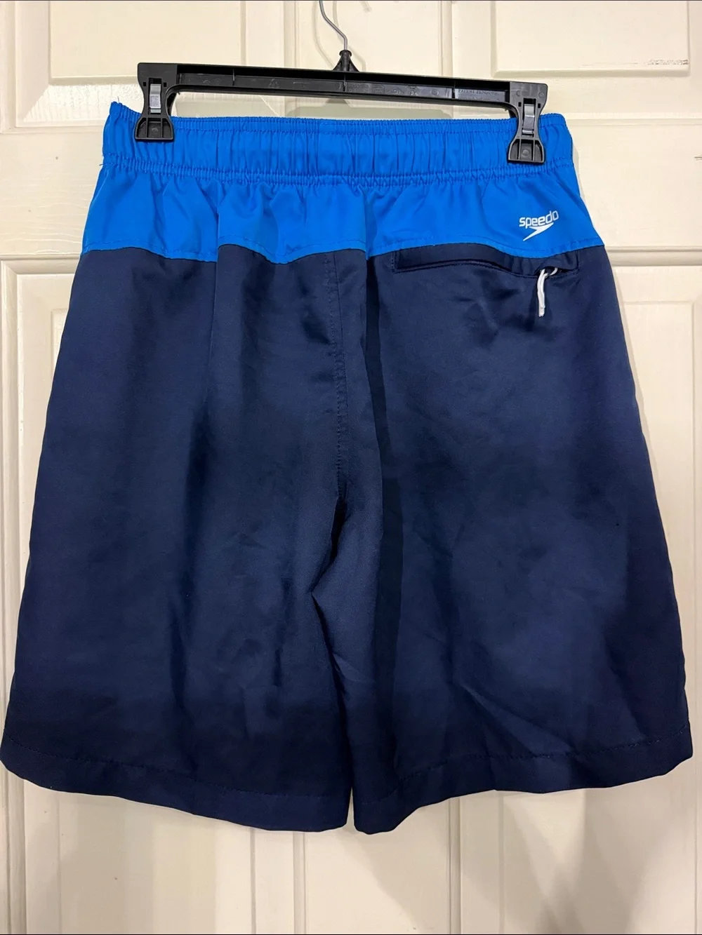 Speedo leg fit