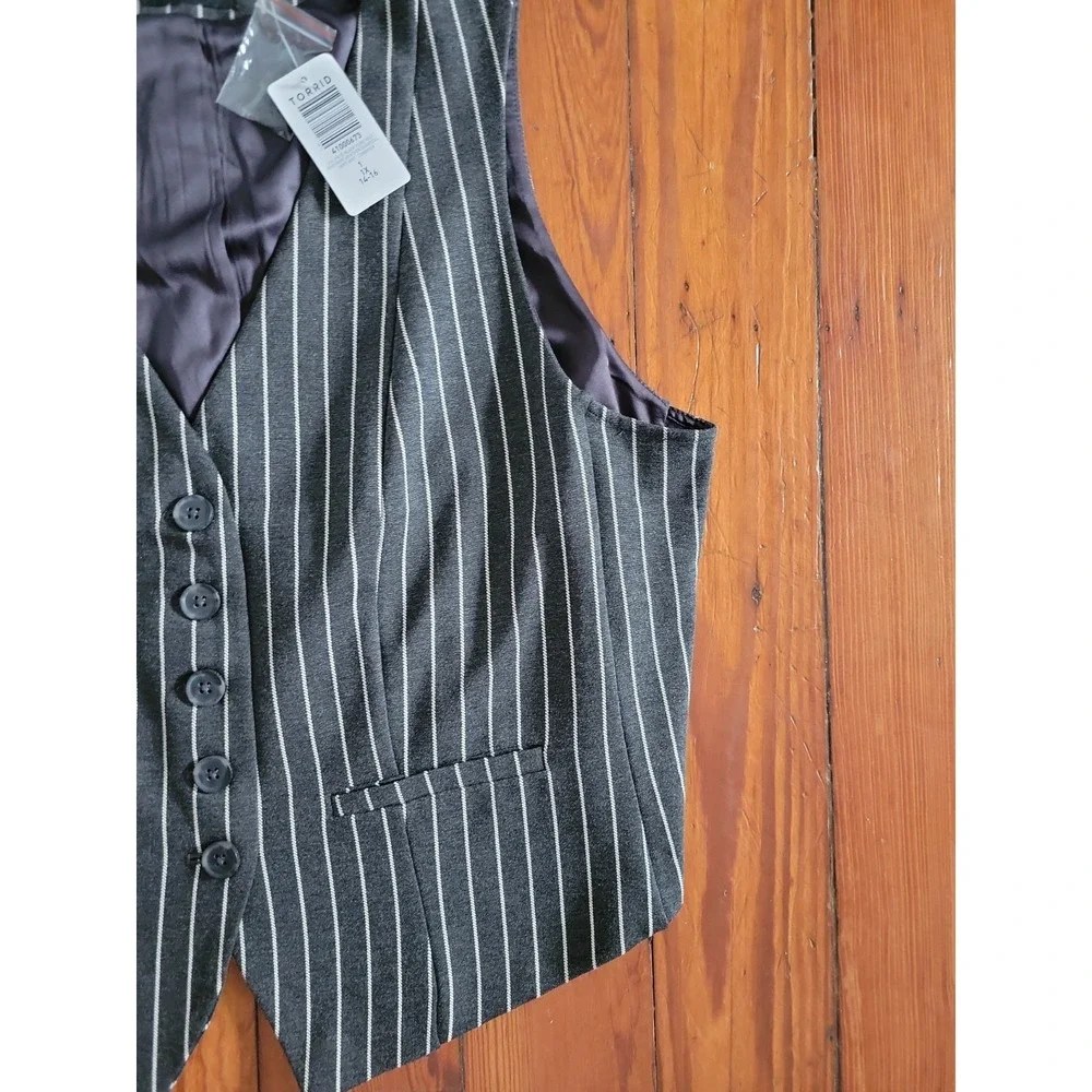 Torrid Studio Tailored Vest Womens 1X Heather Charcoal Grey Waistcoat Pinstripe