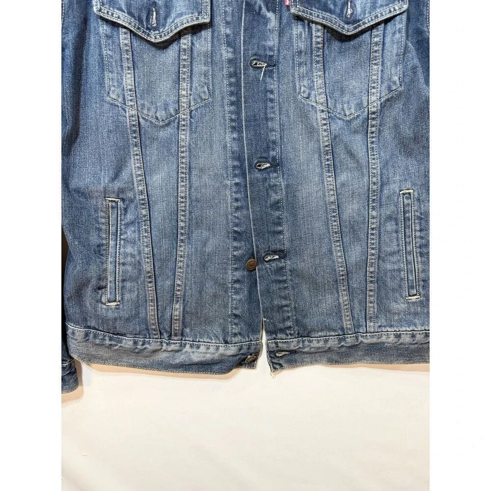 Levis classic levi