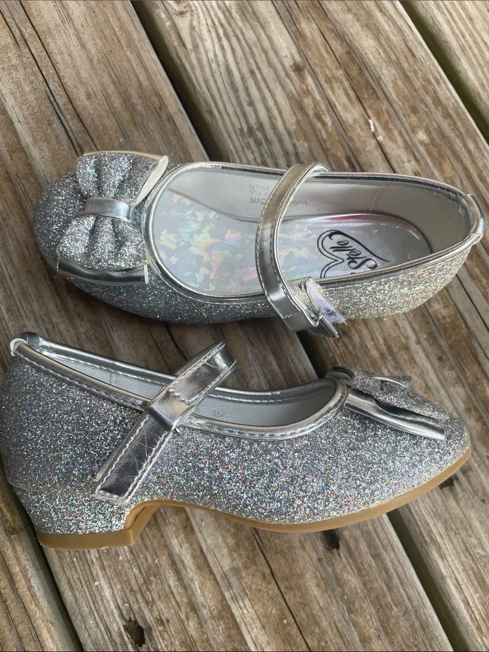 Cherokee sparkly girls’
