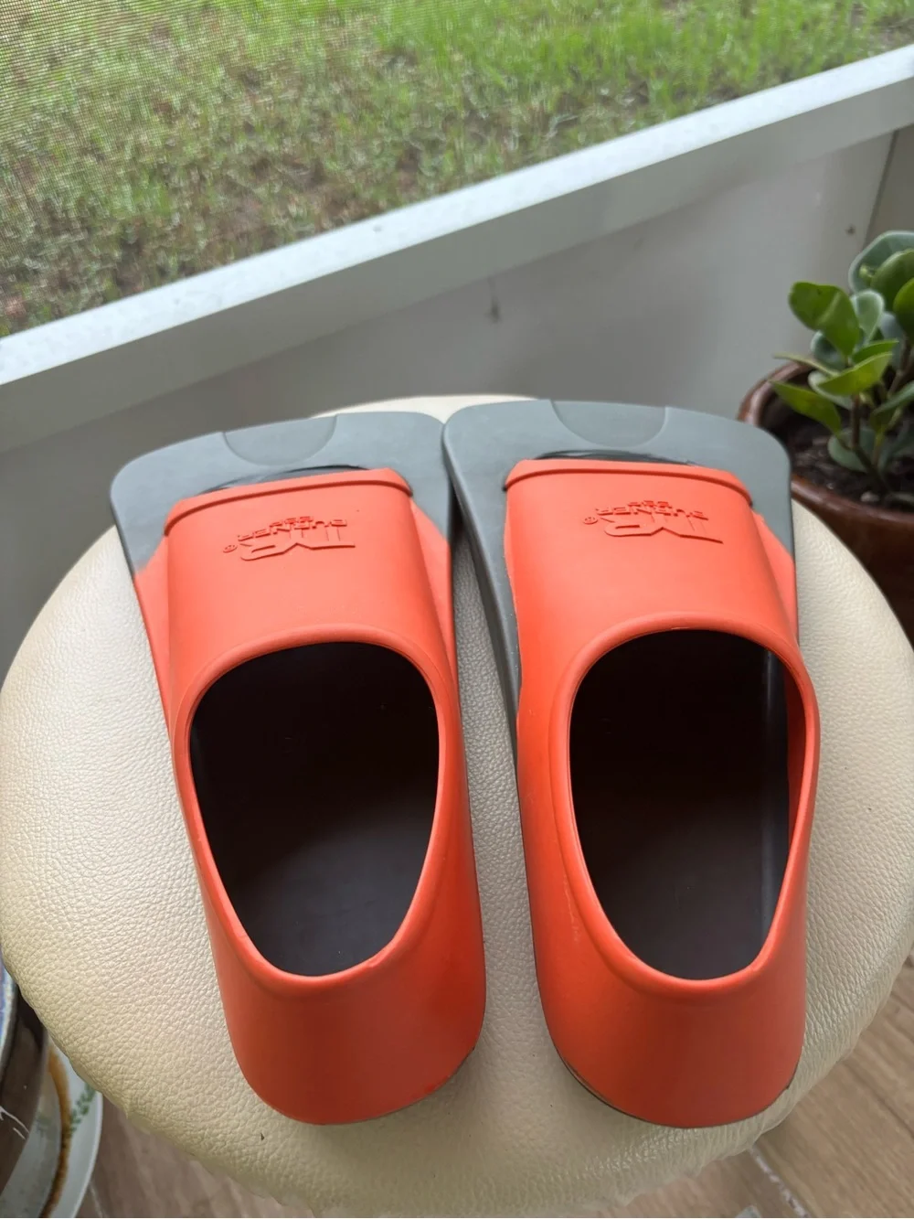 TYR slip swim
