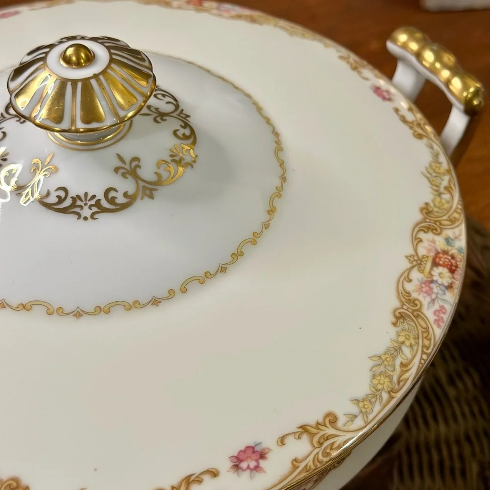 Noritake this elegant