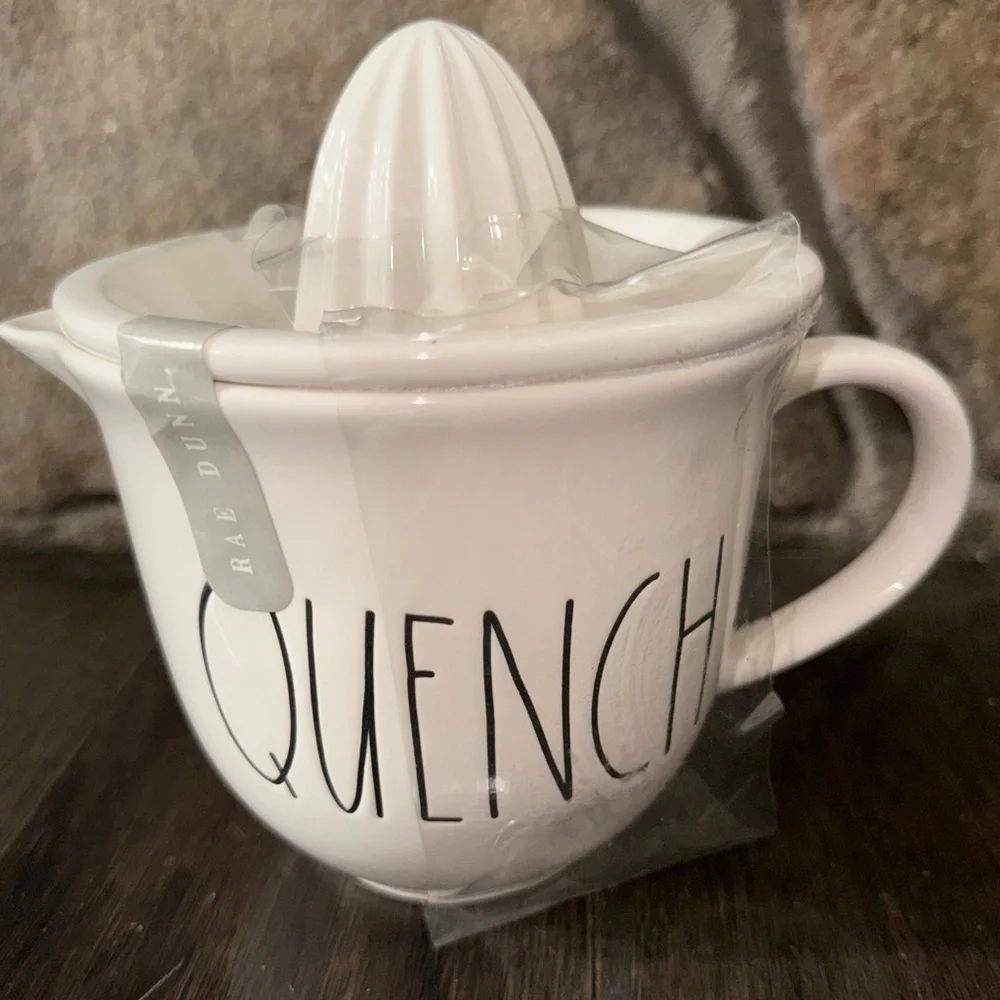 Rae Dunn new juicer