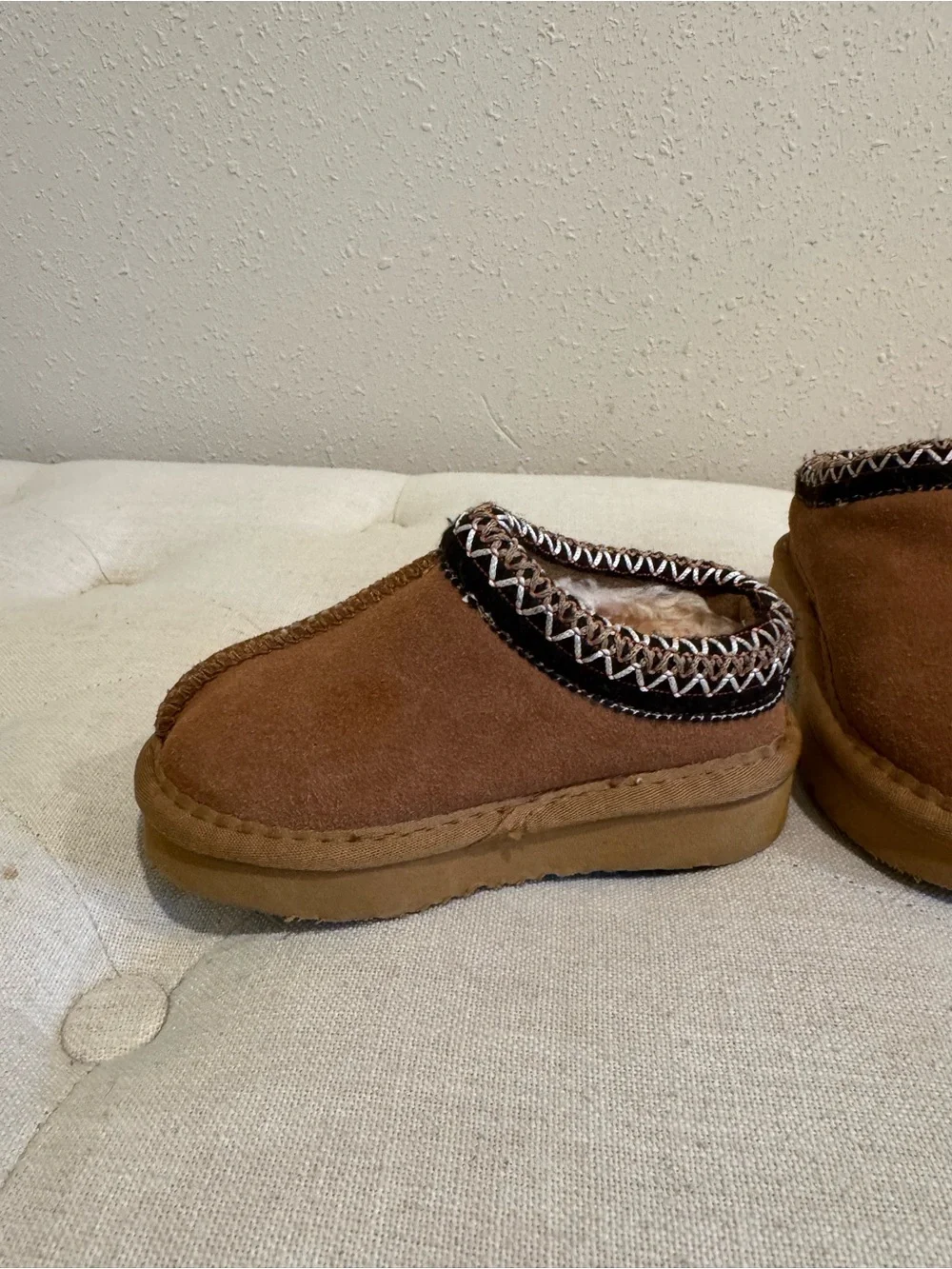 UGG toddler chestnut