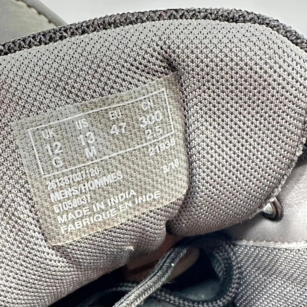 Clarks collection cushion