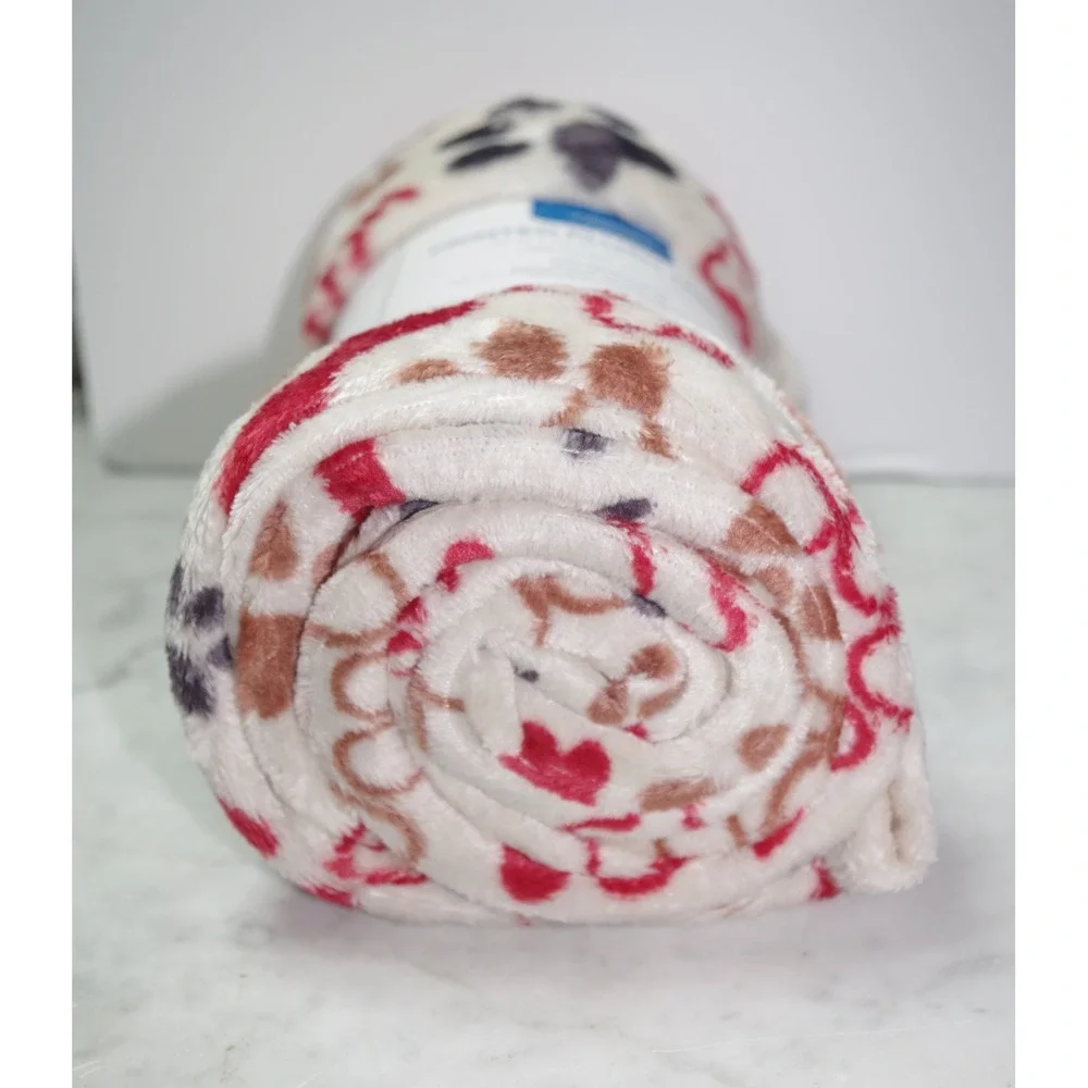 NEW Interiors by Design Plush Throw Blanket Dog Paw Bone Print White Red 50x60
