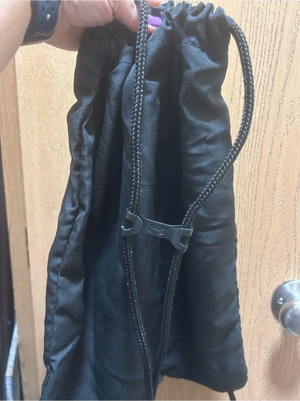 Under Armour sleek drawstring