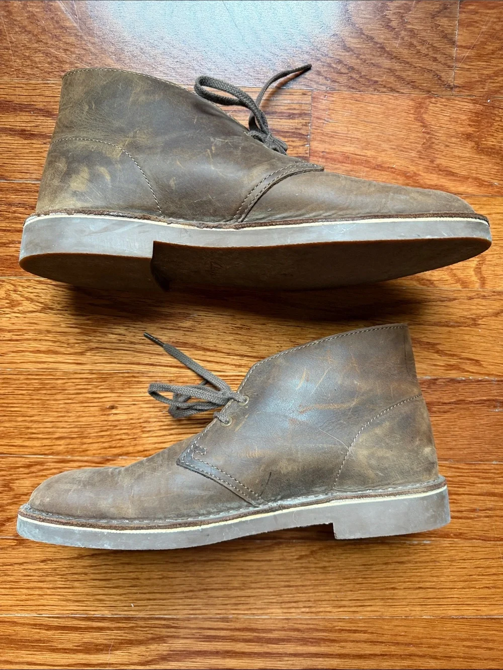 Clarks Men's Brown Suede Chukka Boots