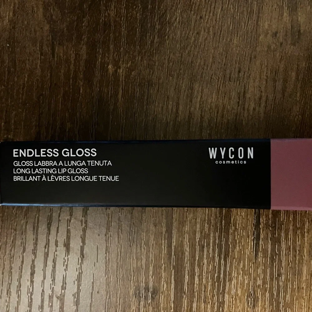 Wycon Cosmetics long lasting