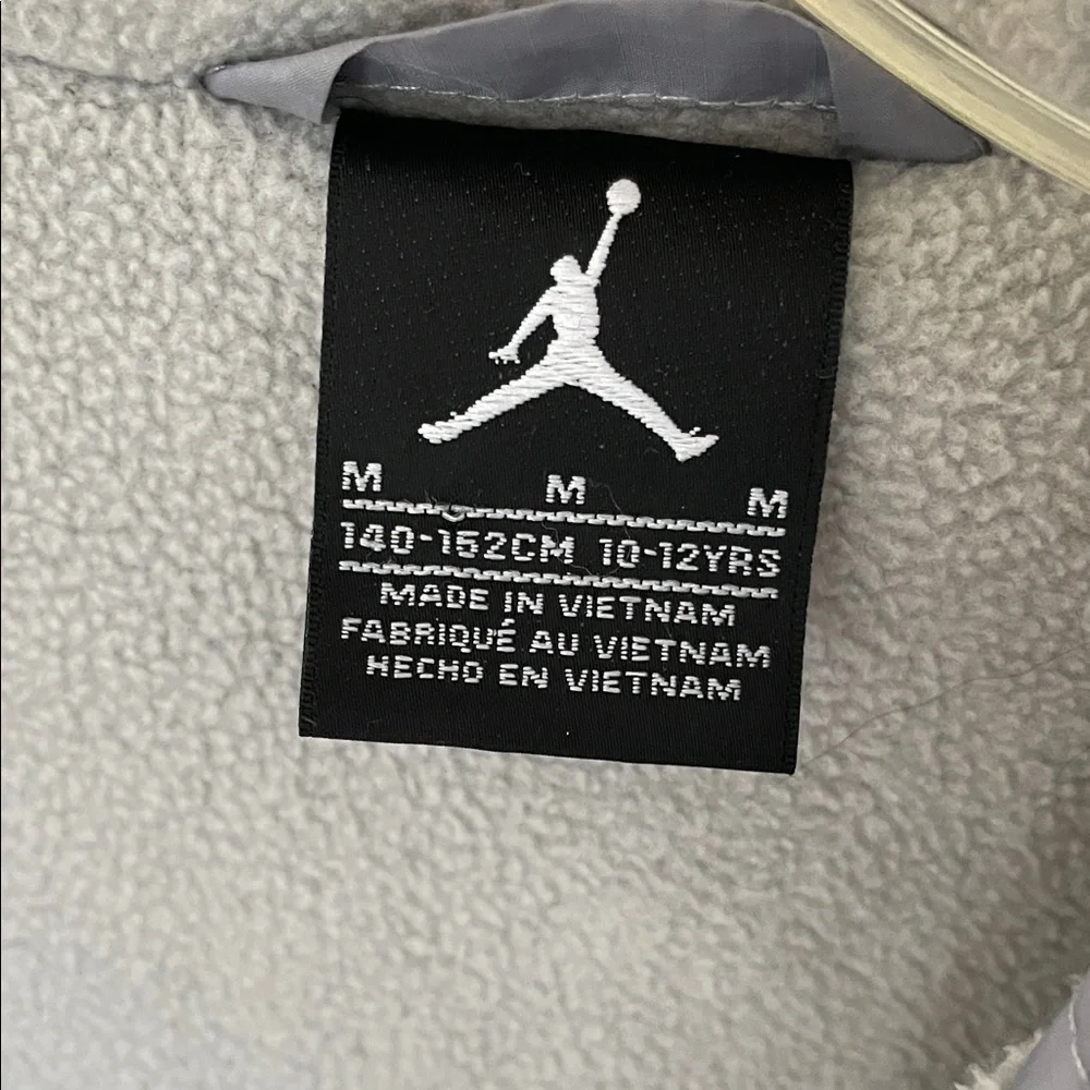 Jordan light gray