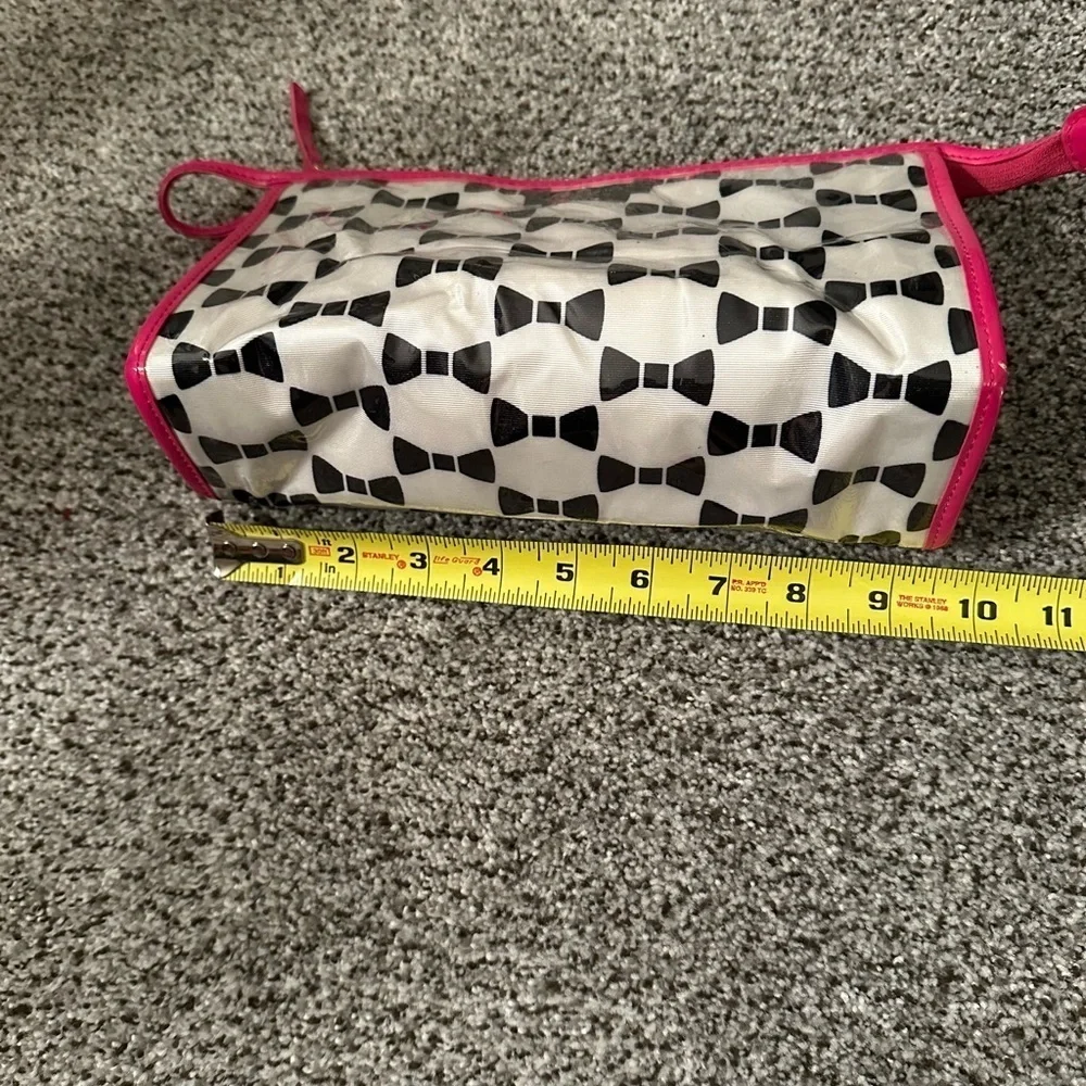 KATE SPADE Colin Makeup Bag Plastic Coating Hot Pink Black Bows White Zip